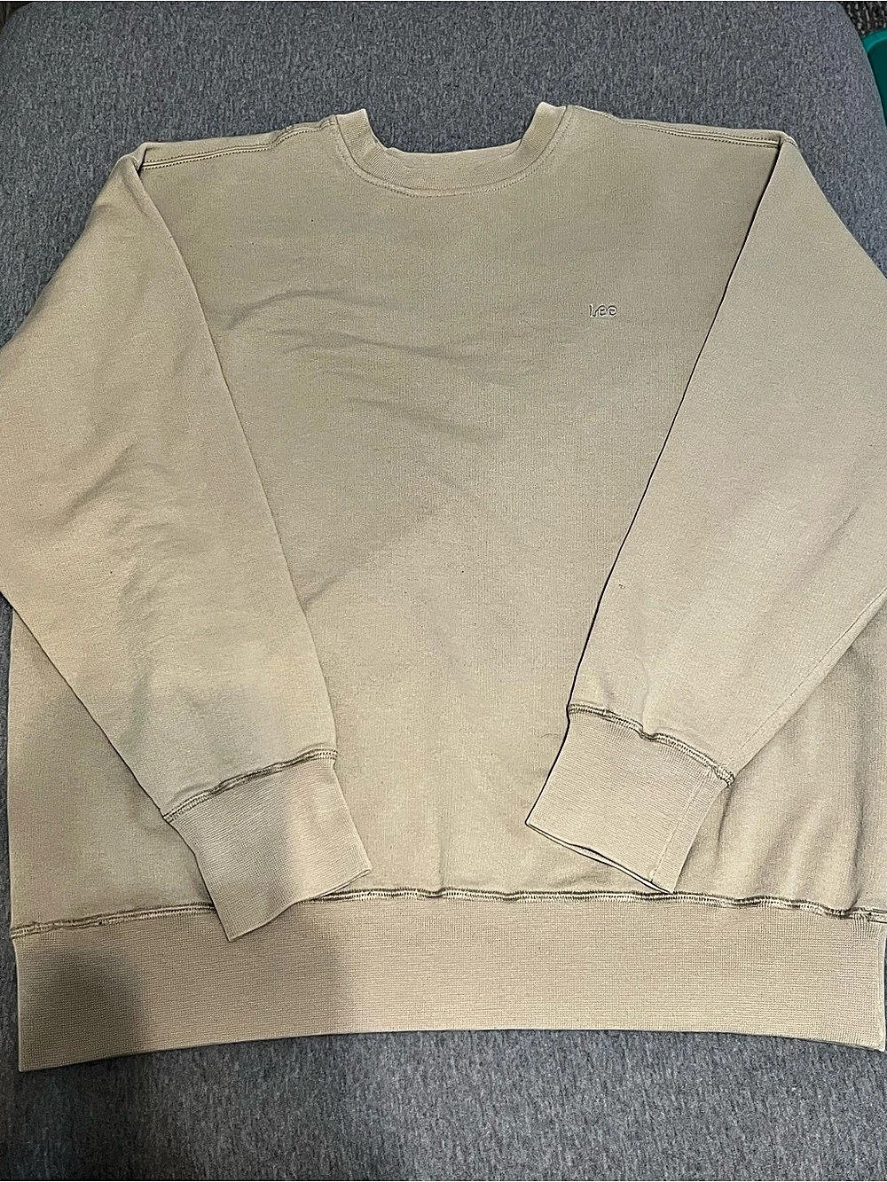 Lee Crewneck Sweatshirt in Beige